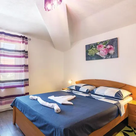 Apartament One-bedroom In