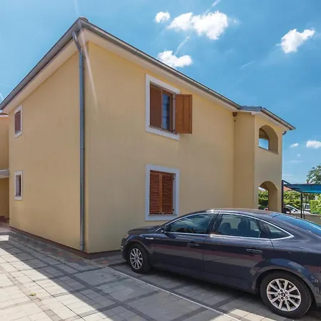 One-bedroom In Apartament *